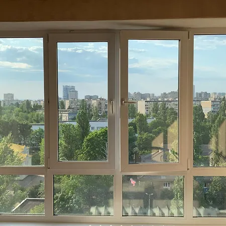 Apartment Киів Вулиця Ентузіастів 13 Лівобережна Мвц Русанівка *